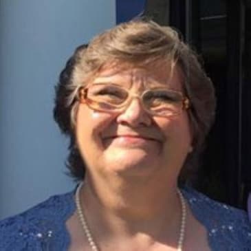 EP 209: In the Birthday Girl’s Seat” with Jill McCarthy