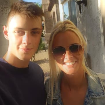 EP 110: Gen Z Entrepreneur Explosion