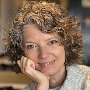 EP 254: The Way of the Woman with Linda Nardelli Being a human is being great!