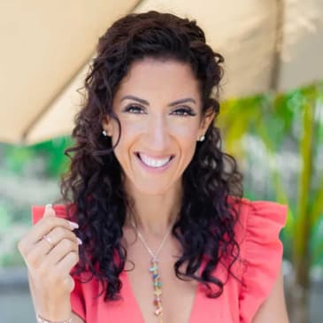 EP 362: Why Smart People Still Get Stuck with Anat Peri