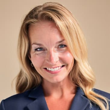 EP 319: Writing from the Heart with Melissa Heathers