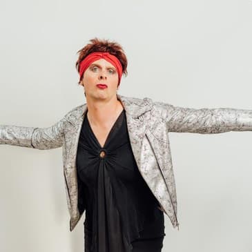 S2 E7: Is Sue a monster? with David Edwards as Himself