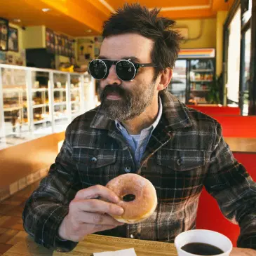 Episode 354: Mark Oliver Everett “E” (of Eels)