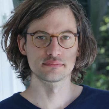 Episode 674: Dash Shaw