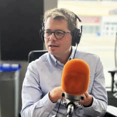 Ép. 11 – 1re partie : À la rencontre de Serge Dupuis – L’histoire éclaire le présent et inspire l’avenir!