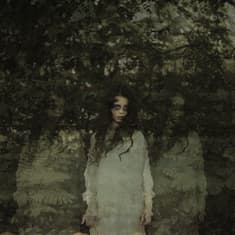 Real Ghost Stories for Rainy Days: The Mount Washington Hotel, a Ouija Board Warning, and a Spider With a Human Face