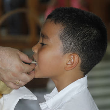 Cara cara baik mengajak anak untuk mau ke Gereja