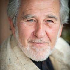 Darwin was Wrong! We Co-create! With Bruce Lipton