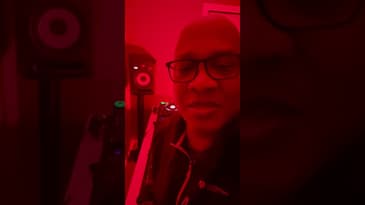 Guess who is coming to MZANSI DEEP this Friday on Session 370.