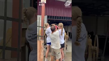 These Students Aren't Sitting Around on Summer Vacation! Costa Rica with Globe Aware