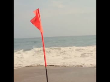 Time to relax in the Cali sun!1st time ever on Malibu Beach #shorts #beach #bikini #fun #tbt #summer