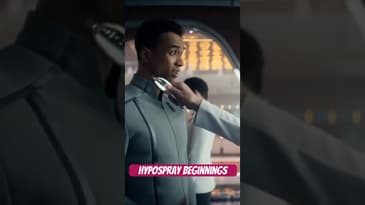 Who started it in the neck?! #fyp #startrek #podcast #starfleetacademy #beverlycrusher