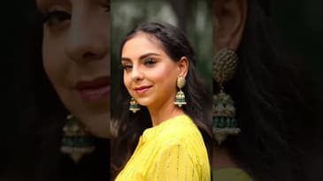 Yellow yellow ho jayega pyar 😋💛@wearified 26th Jan + Shabbo Lipsticks w/ Cashmere Rose Blush