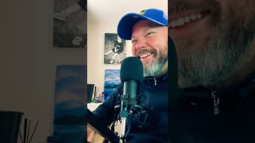 #shorts #podcast Presenting a podcast is mainly this 👍😊