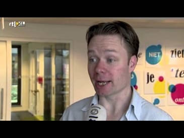 HeadFirst stapt over op iPhone (lang)