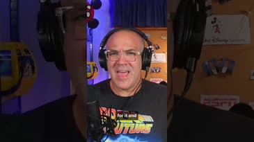 Marvel Superhero Hero Island=Hot Trash! #universalorlando #disneyland #spirithalloween #disney