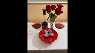 Minisode #5  How to Pair Wine and Chocolate!