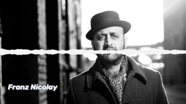 Episode 677: Franz Nicolay (The World/Inferno Friendship Society, The Hold Steady)