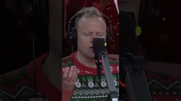 Försökte få @linneawikblad och @fuxdelux att INTE somna under söndagens @musikhjalpen Tror kanske