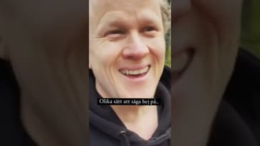 Olika sätt svenskar säga HEJ på!