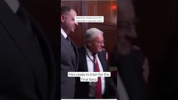 Zelenskyy Arrives in D.C.—in a Workout Shirt