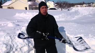How to Limit Low Back Pain/Injury While Shoveling Snow