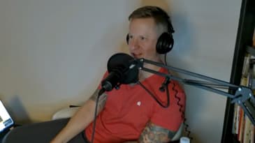 Man Injects WHAT for Back Pain, Yemen Airstrikes, and Taylor Swift’s First “Fight”