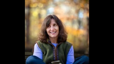 Former College Professor Leaves Behind Her Lesbian Lifestyle to Follow Jesus