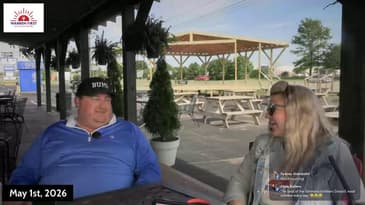 Live at MudBums