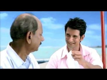 Kara Wipes TVC featuring Sharman Joshi at bus stand