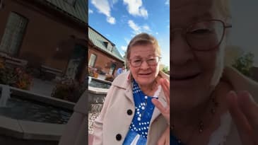 Idag fyller min Pappa Sölve 77 år! Den här filmen porträtterar hur jag lotsar honom och hans fru,