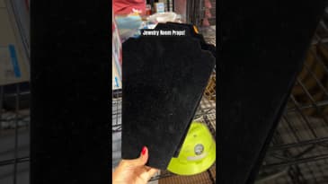 Jewelry Displays for CHEAP!