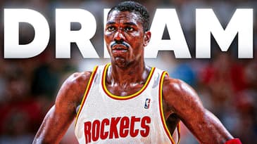 Is Hakeem Olajuwon The Best Center Of All-Time?