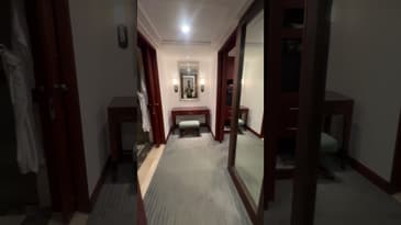 My favourite #hotel in #manila #makati #philippines #travel #thepeninsulamanila #shorts