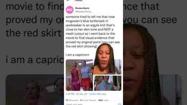 Did you notice this key detail on Rose McGowan's shirt in #Jawbreaker ?