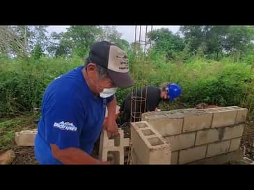 Laying Down Bricks ( Corporate Group In Mexico with Globe Aware - Nov. 2020 )