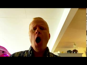 Att vara med mig är som att springa uppför en sommaräng utan att bli det minsta trött...