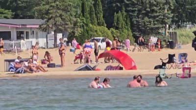 Did you see that beach and all the boats, fun day on the pontoon boat at the sandbar. 