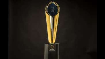 #twofivedaily - College Football: End of An Era