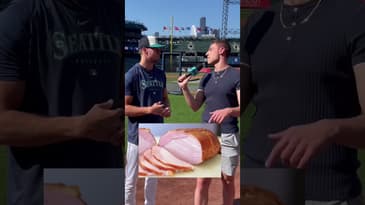 Does This MLB Pitcher Have Good Or Bad Takes? 👀 #shorts #baseball #seattlemariners #mariners #pnw