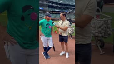 How well does the NEWEST MARINER know his new city?? #mariners #mlb