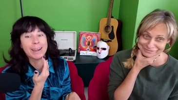 Makeup Over 40: Midlife Makeup Tips, Mistakes & What Actually Works