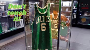 THE ULTIMATE RESPECT|BILL RUSSELL'S NUMBER IS RETIRED