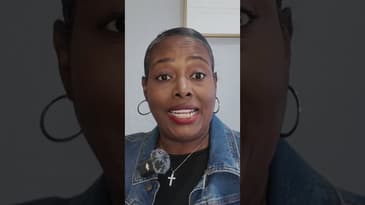 The Amateur movie review: If MacGyver was there, it would've taken 5 minutes and some gem clips.🕶🖇