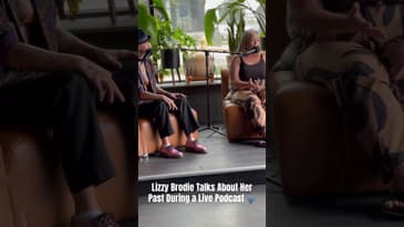 #LizzyBrodie Talks About Her Past During a Live podcast 🗣️@theplugpodcasts