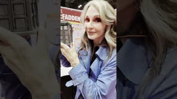 Still kick ass 🙌🏻 #fyp #beverlycrusher #gatesmcfadden #startrek