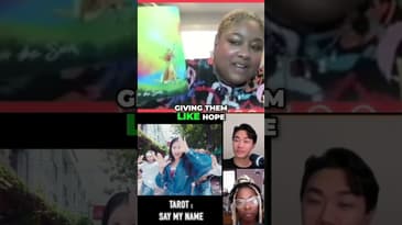 Lizzo’s sister gives a tarot reading for @sa2m2nam3 #saymyname