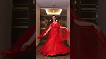 Navratri Day3: RED ❤️