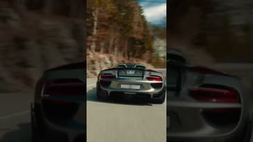 Porsche 918 Spyder | 887HP Hybrid Hypercar