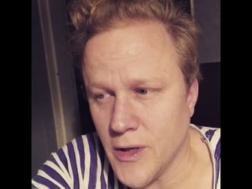 Den medelålders Debattartikelförfattaren och samtiden.